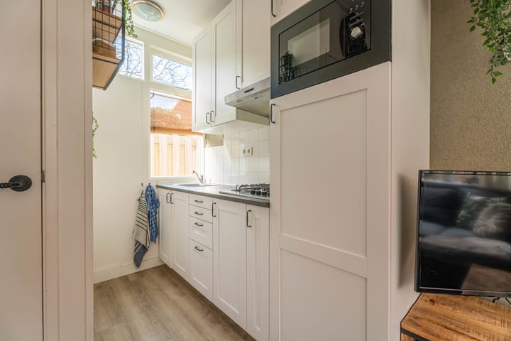 Photo 5 of Tijmstraat 17-D