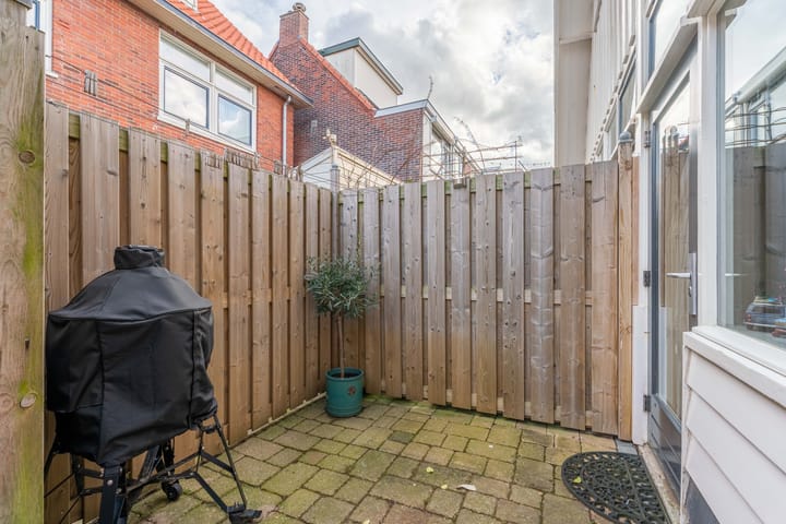 Photo 12 of Tijmstraat 17-D