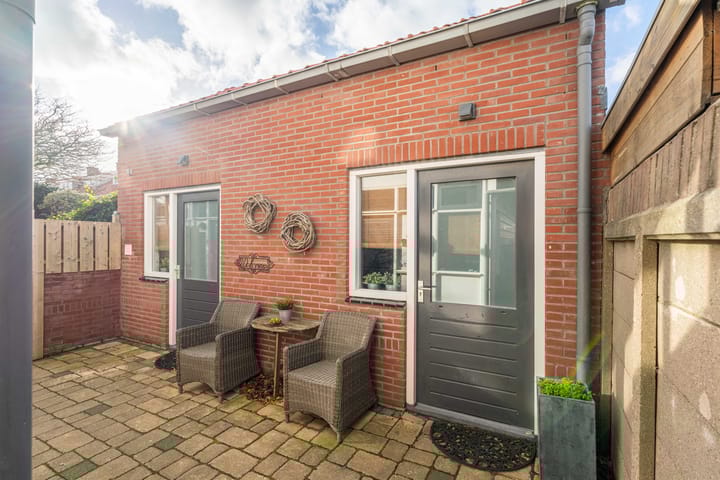 Photo 13 of Tijmstraat 17-D