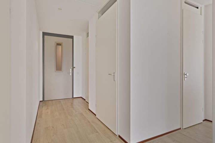 Photo 12 of Piusplein 28-03