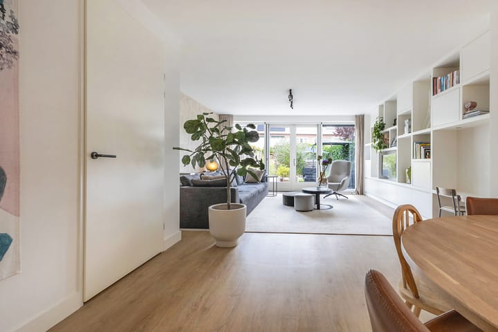 Foto 8 van Vondelstraat 14