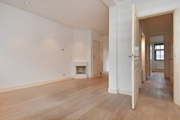 Foto 19 van Vuurbaakstraat 8