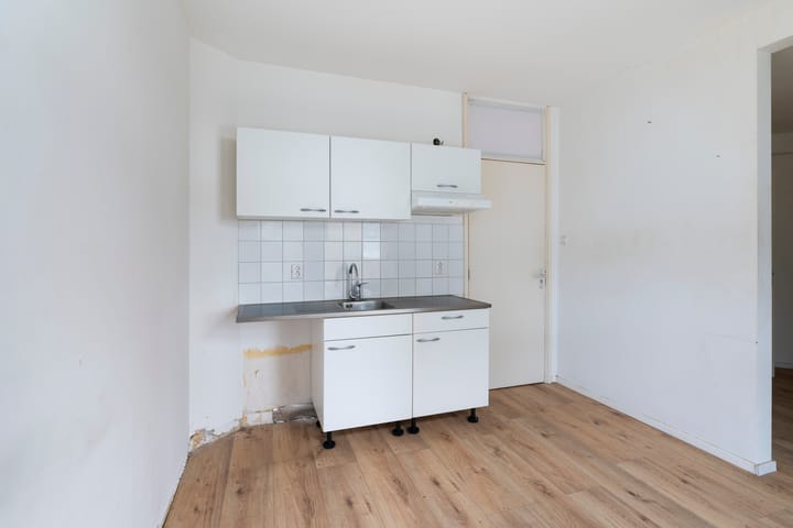 Foto 10 van Uddelstraat 146