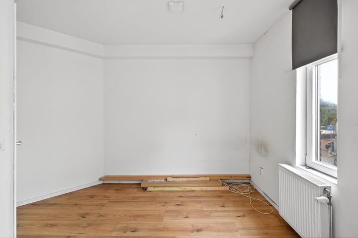 Foto 13 van Uddelstraat 146