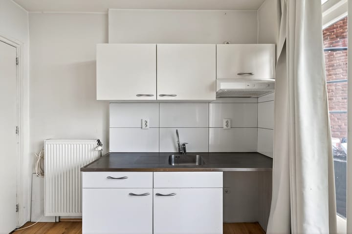 Foto 17 van Uddelstraat 146