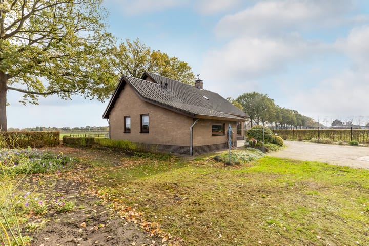 Foto 34 van Ettensebaan 17