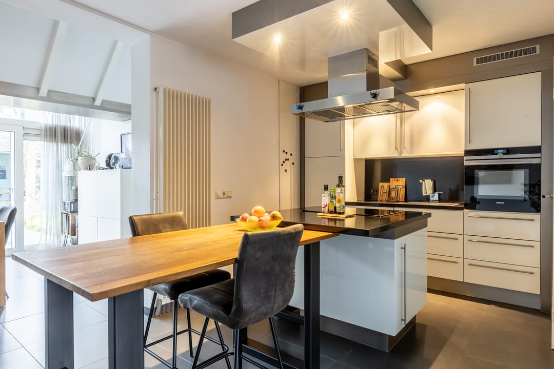 Photo 13 of Klokkenmaker 10