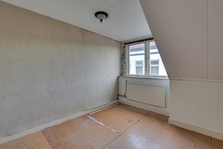 Photo 18 of Hoofdstraat 40