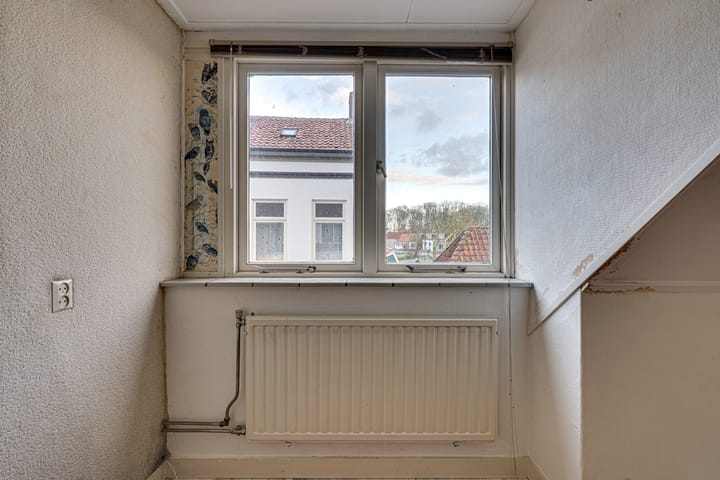 Photo 19 of Hoofdstraat 40