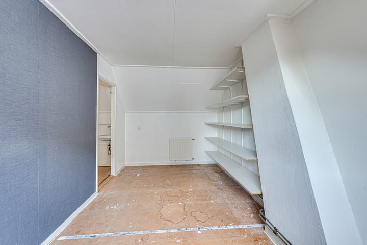 Photo 23 of Hoofdstraat 40