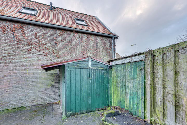 Photo 29 of Hoofdstraat 40