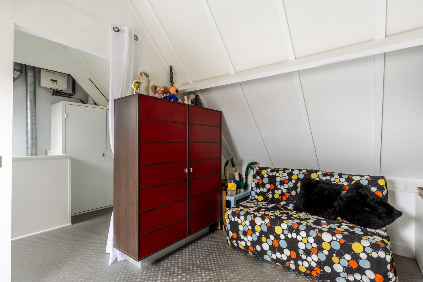 Photo 35 of Klokkenmaker 10