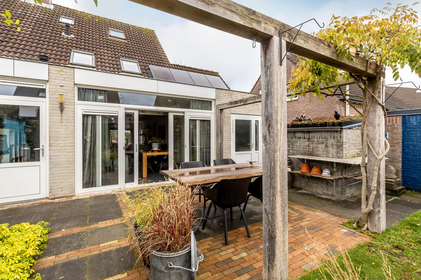 Photo 40 of Klokkenmaker 10