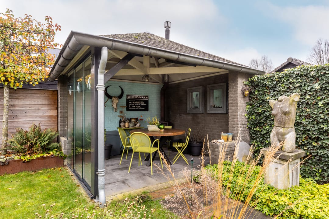 Photo 43 of Klokkenmaker 10