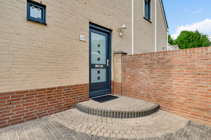 Photo 6 of Leesjongenstraat 17