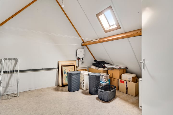 Photo 24 of Leesjongenstraat 17