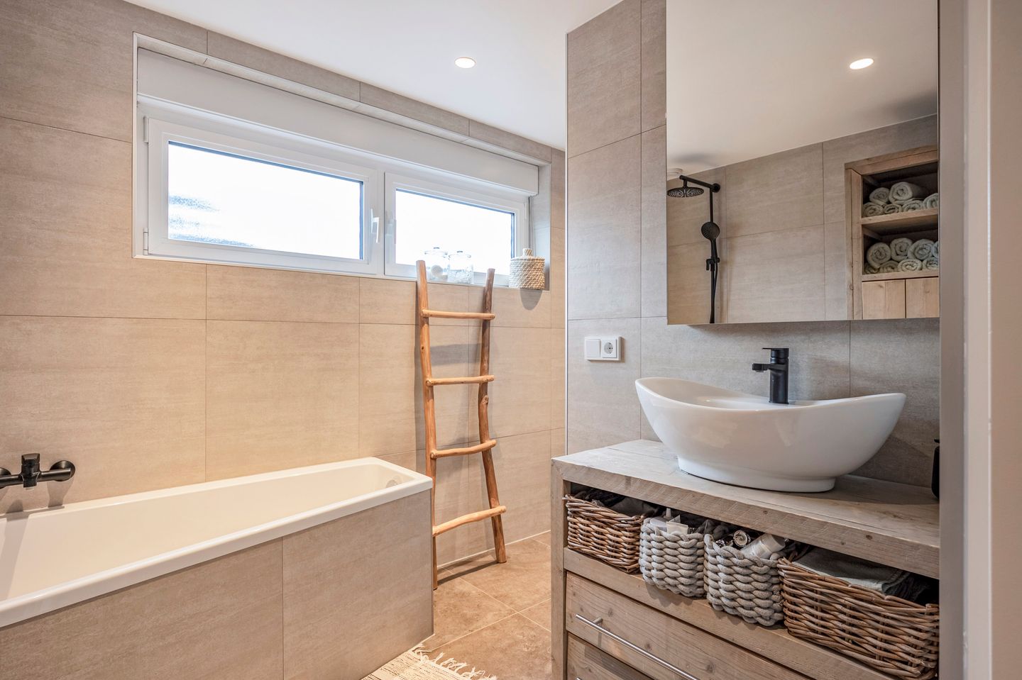 Foto 4 van Swentiboldstraat 26