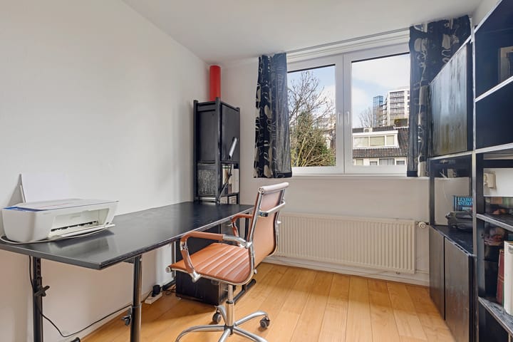 Photo 32 of Henry Dunantlaan 59