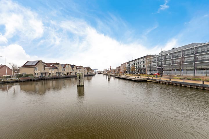 Photo 46 of Henry Dunantlaan 59