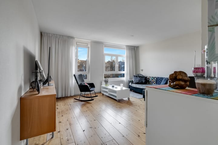 Photo 5 of Werkendamstraat 22