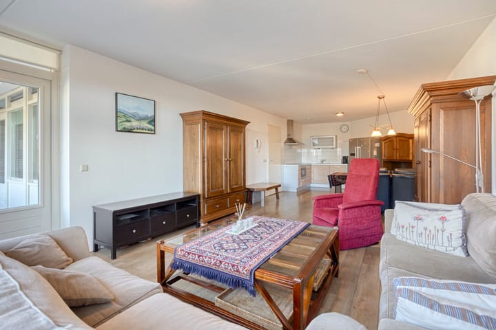 Photo 13 of Koopmanstraat 38