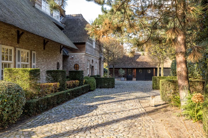 Photo 4 of Van Bergenlaan 1