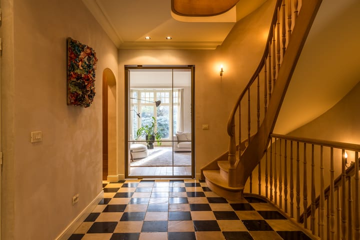 Photo 7 of Van Bergenlaan 1