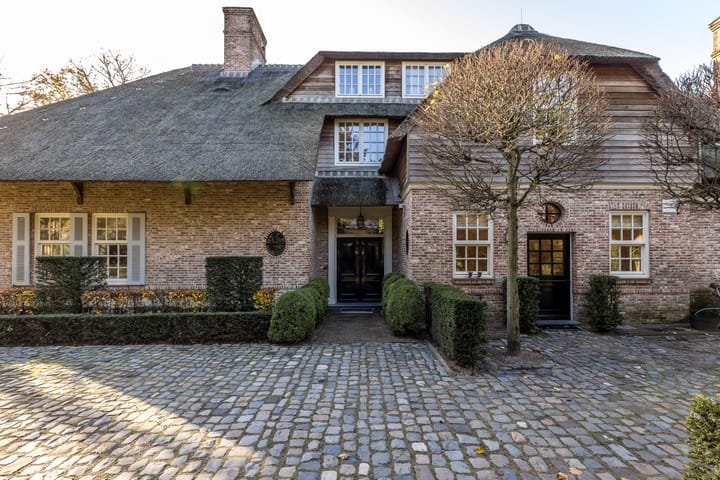 Photo 61 of Van Bergenlaan 1