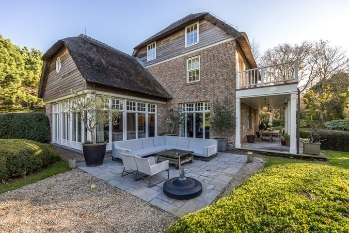 Photo 63 of Van Bergenlaan 1