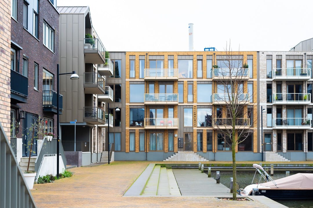 Foto 2 van Iseldoks 169