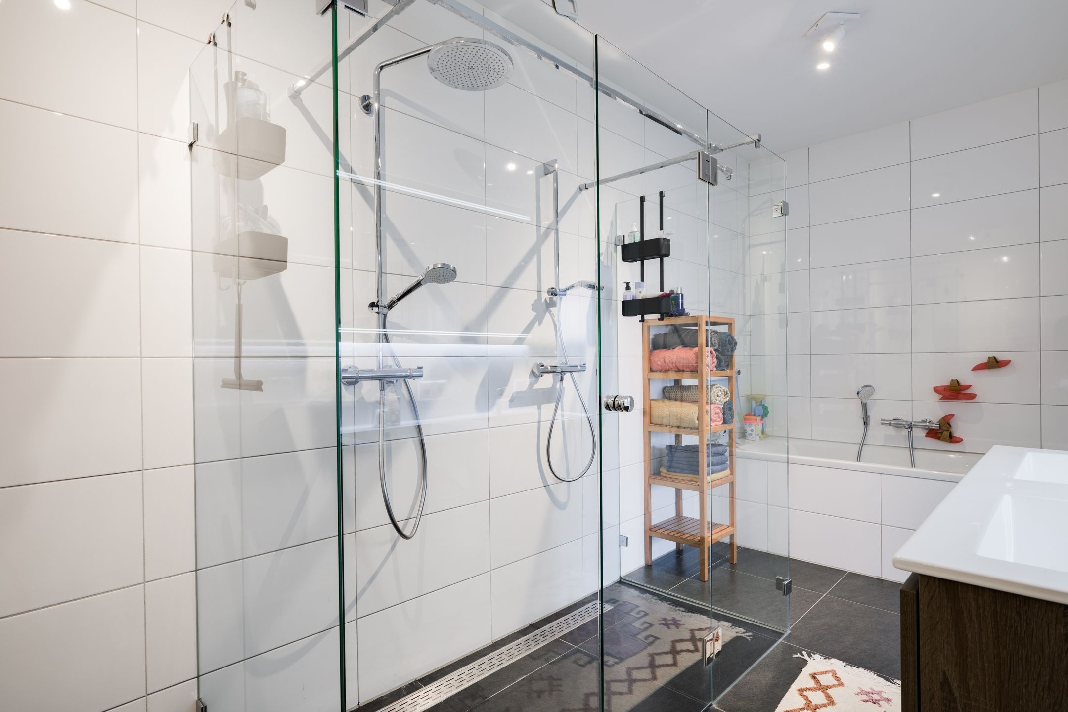 Foto 30 van Iseldoks 169