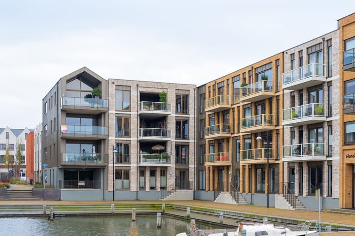 Foto 48 van Iseldoks 169