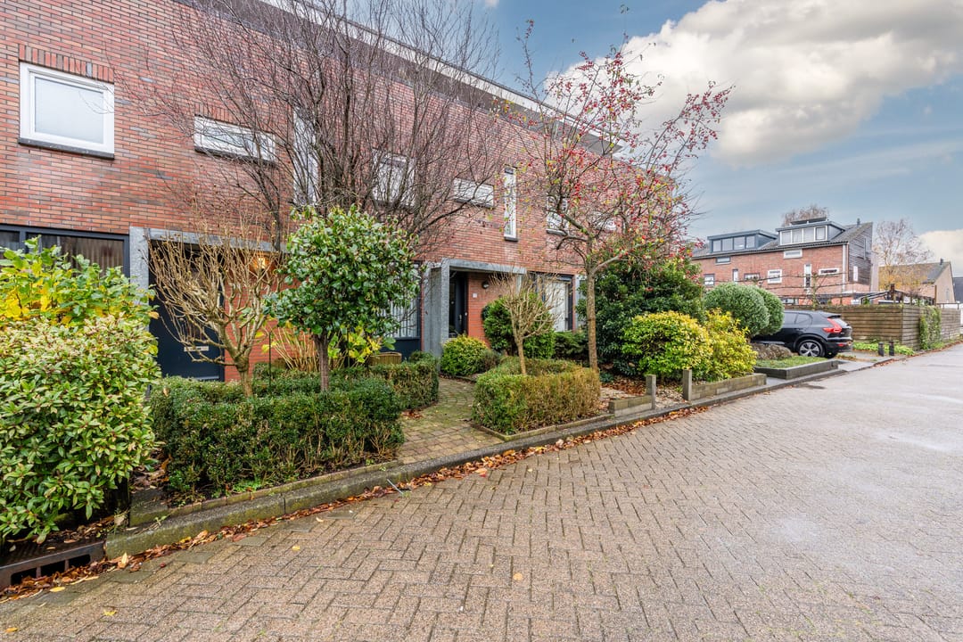 Foto 2 van Opaalstoep 73