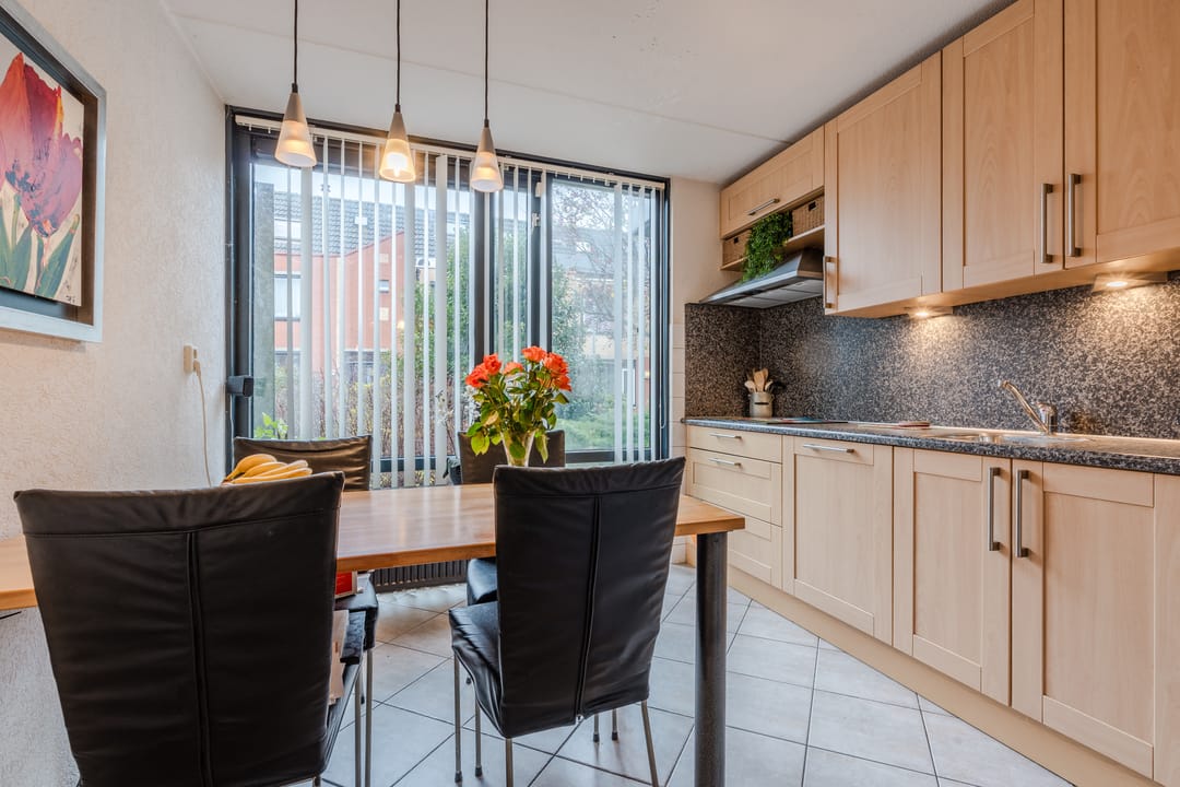 Foto 11 van Opaalstoep 73