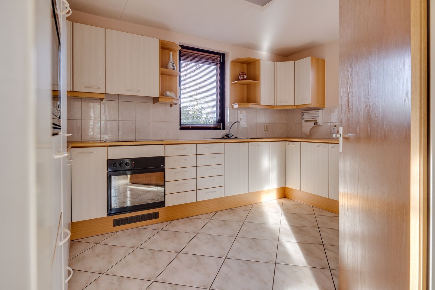 Photo 14 of Johan de Meesterhove 9