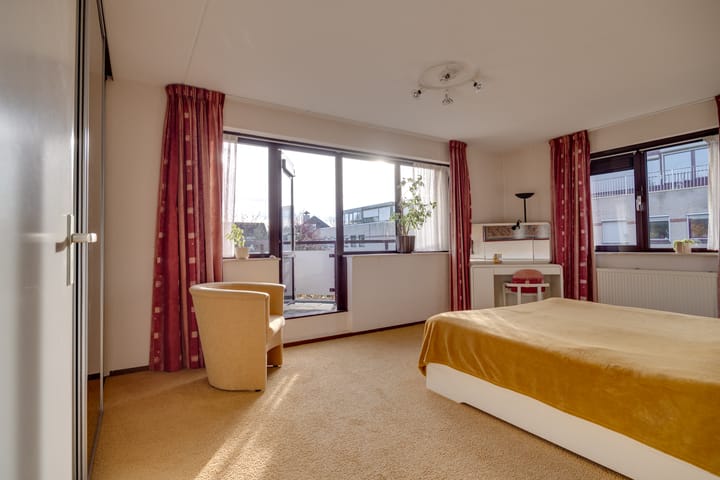 Photo 24 of Johan de Meesterhove 9