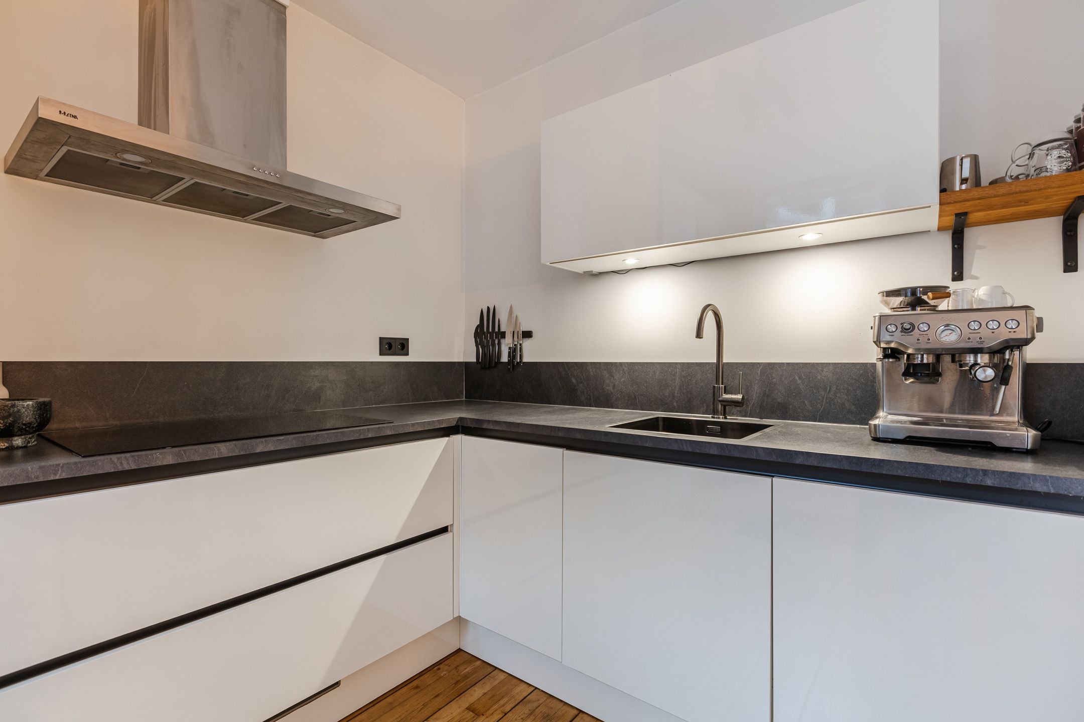 Foto 21 van Geweldigerstraat 24