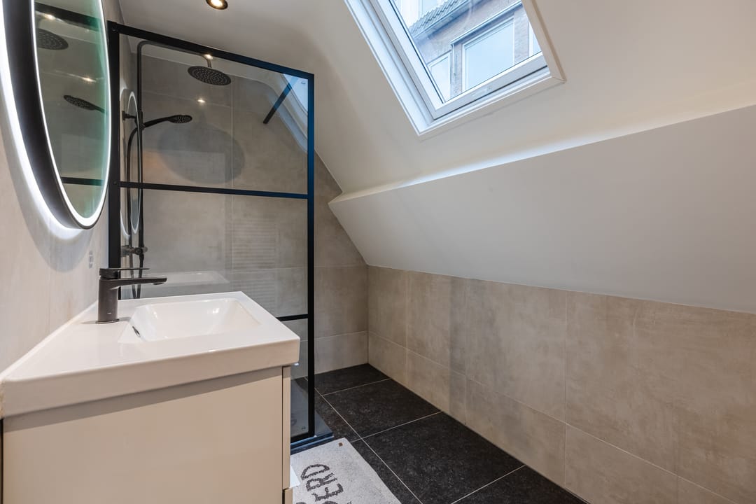 Foto 37 van Geweldigerstraat 24