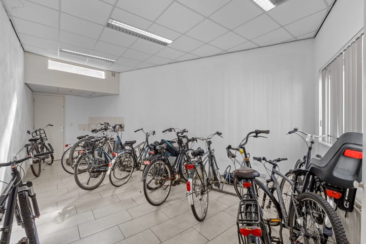 Photo 25 of Brugstraat 42