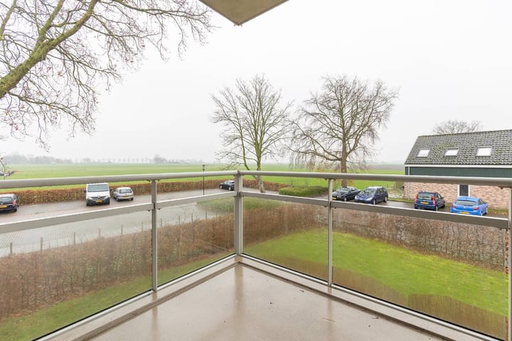 Photo 14 of Dorpsweg 127-F