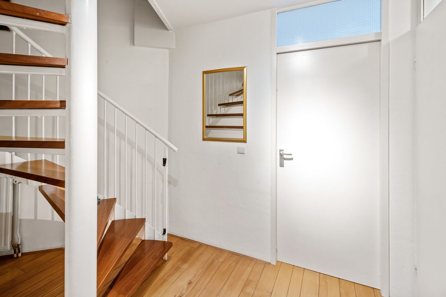 Foto 14 van Damstraat 62-A