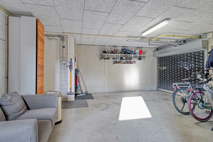 Photo 44 of Clarissenhof 12