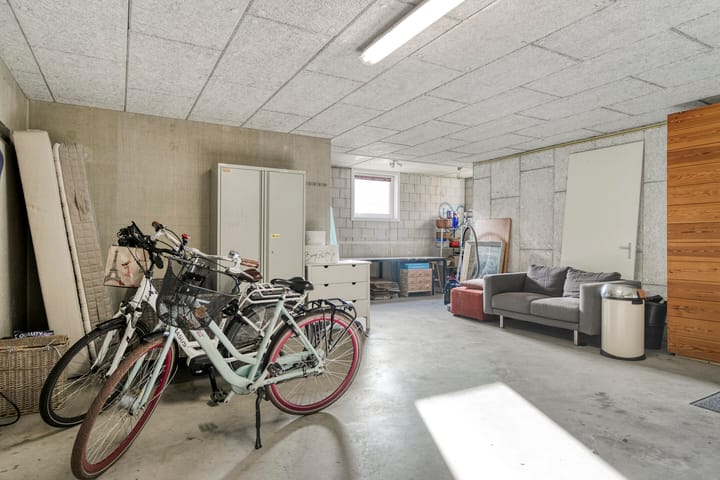 Photo 46 of Clarissenhof 12