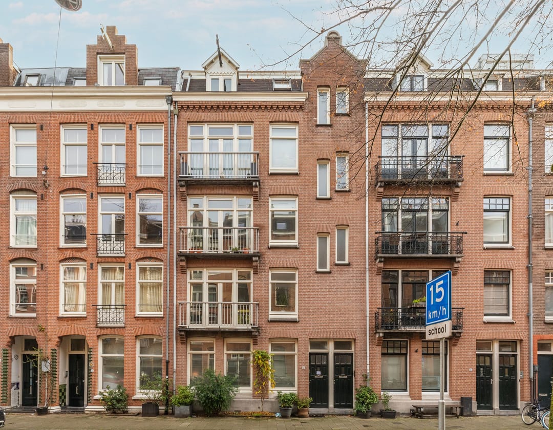 Photo 1 of Pieter Langendijkstraat 33-1
