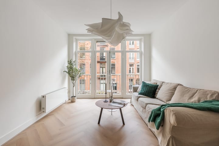 Photo 3 of Pieter Langendijkstraat 33-1