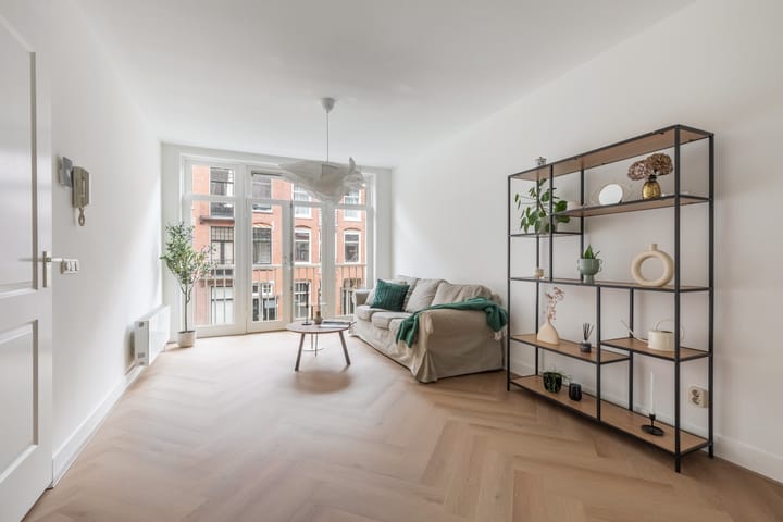 Photo 8 of Pieter Langendijkstraat 33-1