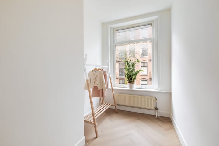 Photo 21 of Pieter Langendijkstraat 33-1