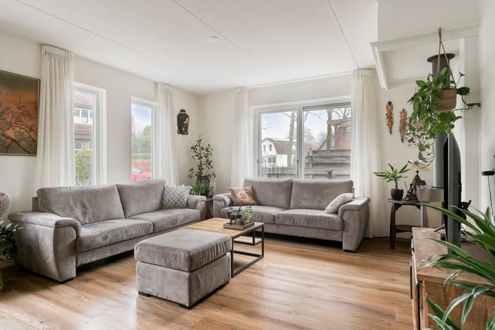 Photo 10 of Weemeweg 1