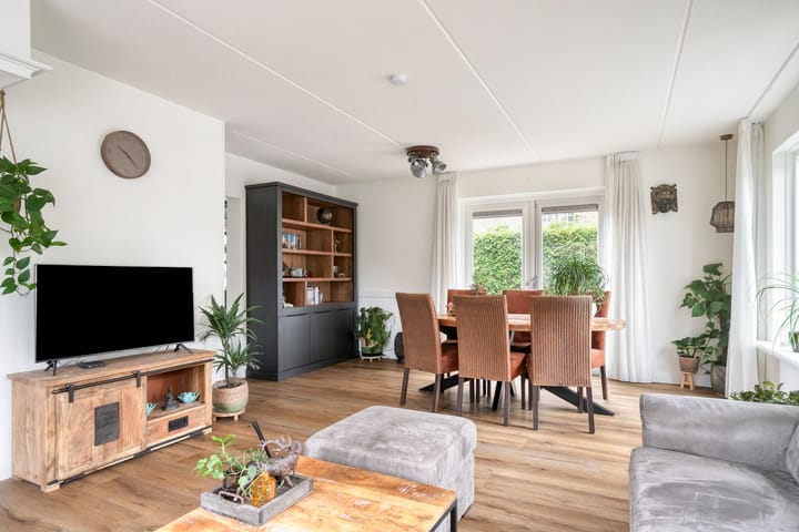 Photo 12 of Weemeweg 1