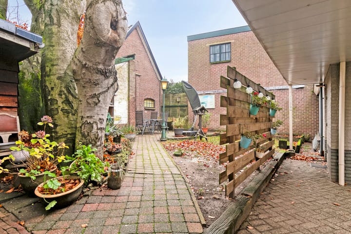 Photo 36 of Weemeweg 1